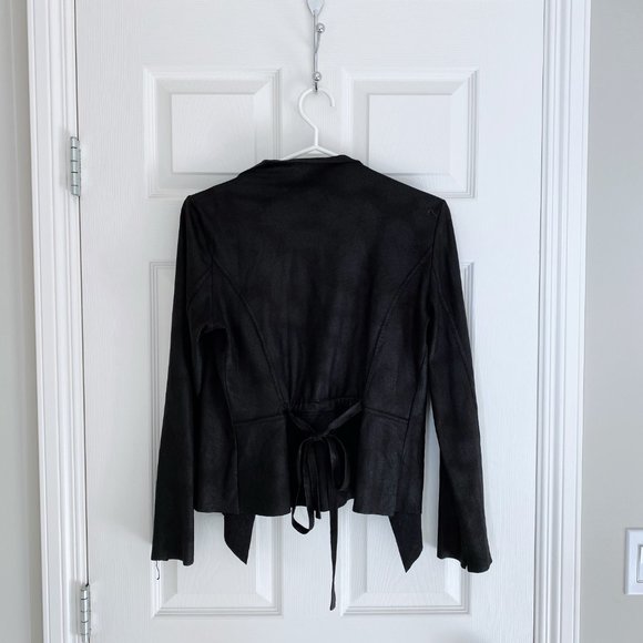 Black Cropped Jacket from Parisian Boutique - Picture 2 of 4